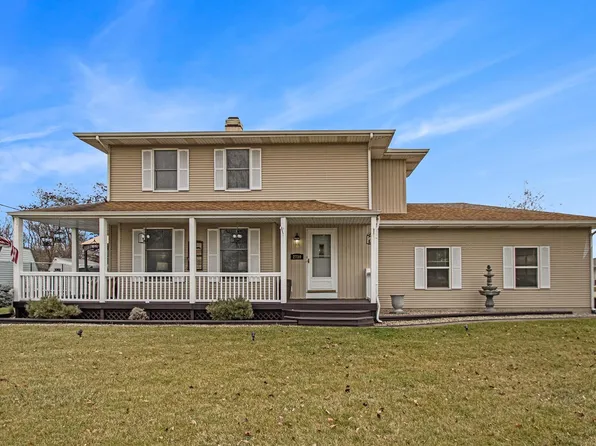 2710 Pine Manor Dr, Goshen, IN 46526