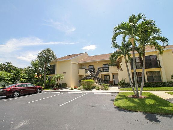 4th image of 16768 Oak Hill Trl APT 1221