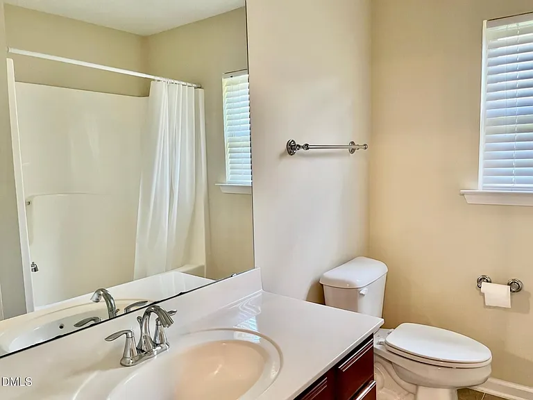 525 Sandy Whispers Pl — Photo 16