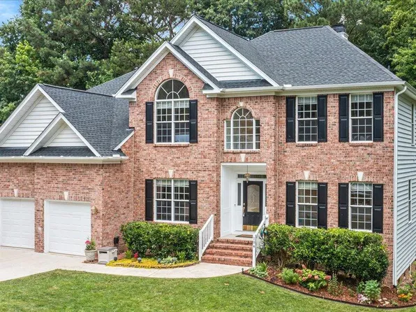 104 Park York Ln, Cary, NC 27519