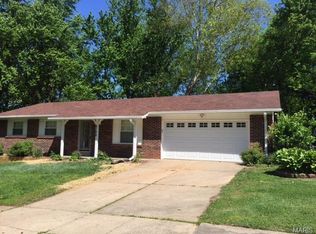 6788 English Oak Ct, Hazelwood, MO 63042