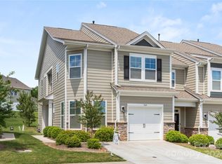 549 Altamonte Dr, Lake Wylie, SC 29710