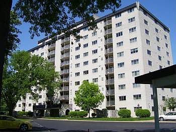 2nd image of 600 S Cullen Ave APT 206