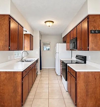 4th image of 6432 Grasshopper Dr