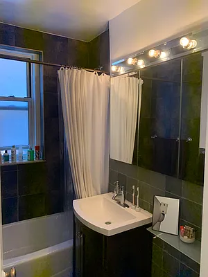 Rented by Compass | media 24