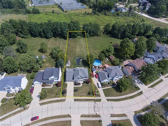 5th image of 26962 Arbor Ln