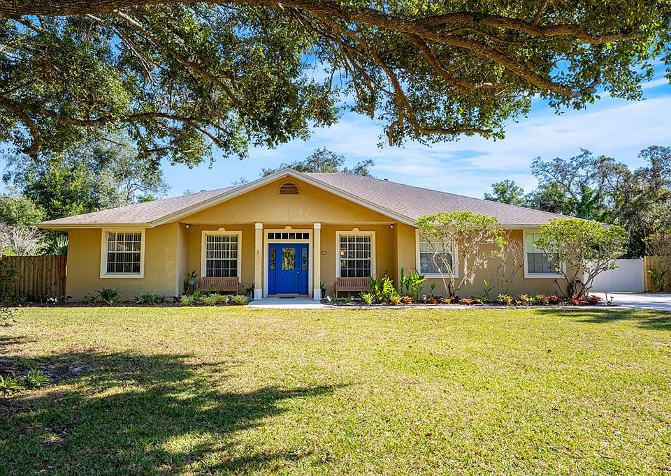 1st image of 331 LAKE LENELLE DRIVE