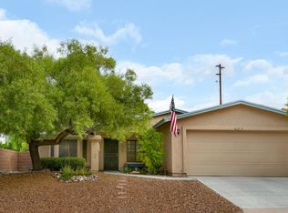 813 S Granite Falls Dr, Tucson, AZ 85748