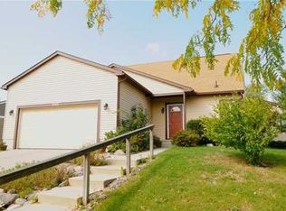 1645 Northbrook Dr, Ann Arbor, MI