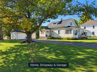 46 Fort St, Mars Hill, ME 04758