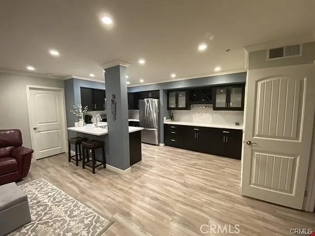 2 bed, 967 sqft, $2,500 — Photo 1