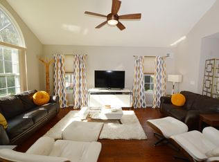 2550 Ridgemont Ct, Toms River, NJ 08755