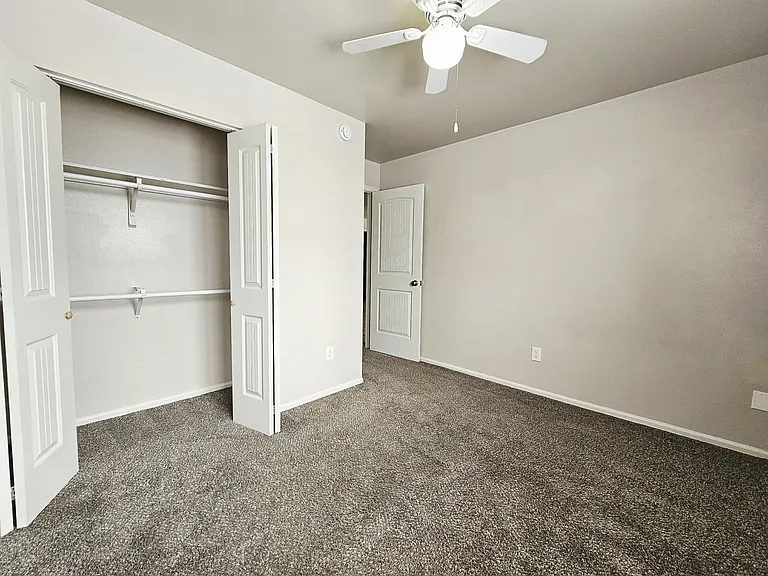 107 University Dr #1 — Photo 12