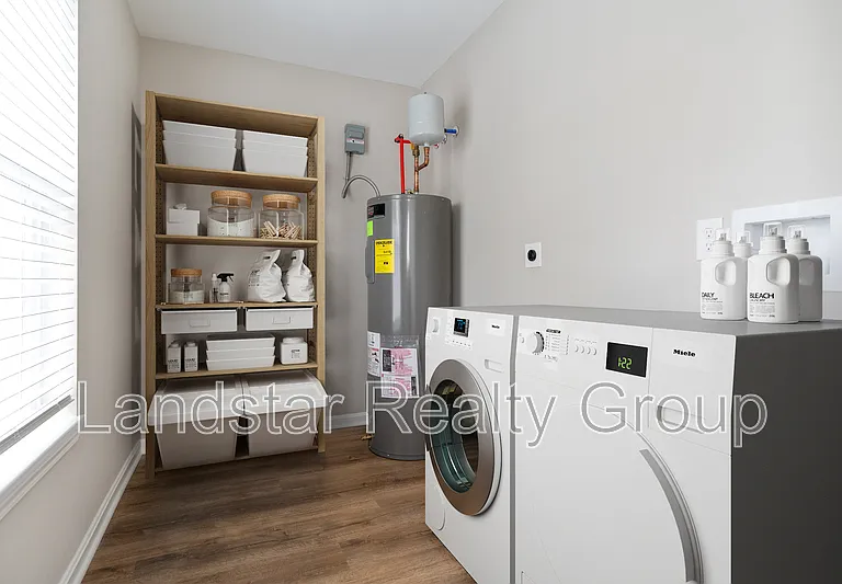 7310 Tiger Way #102 — Photo 27