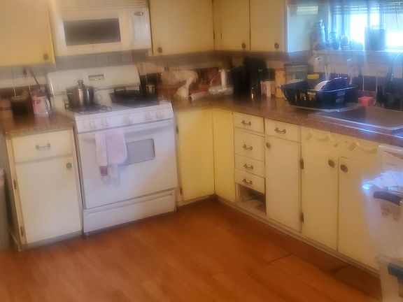 4th image of 1209 Jefferson Ave