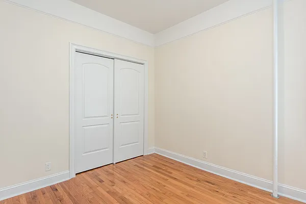 Rented by Nooklyn NYC LLC | media 25