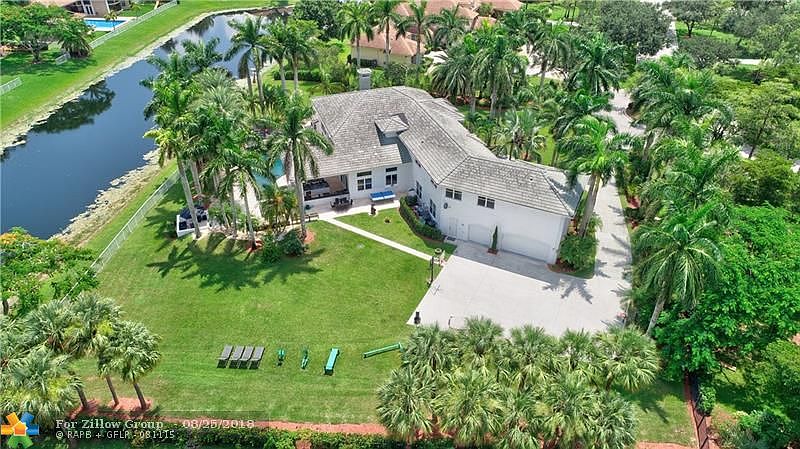 1st image of 8649 NW 60th Ct