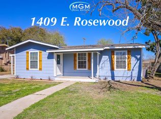 1409 E Rosewood St, Beeville, TX 78102