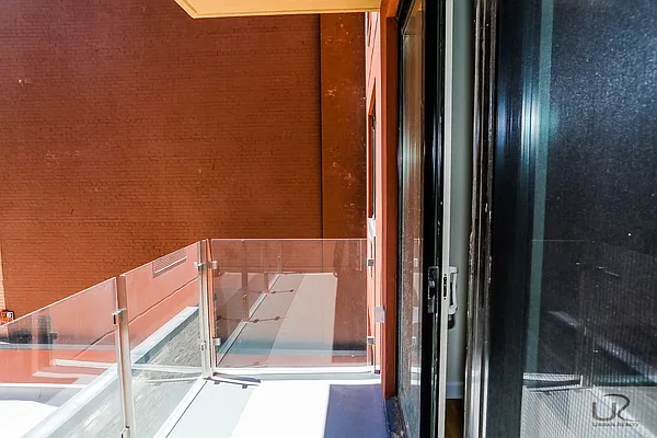 Rented by Urban Realty NYC | media 33