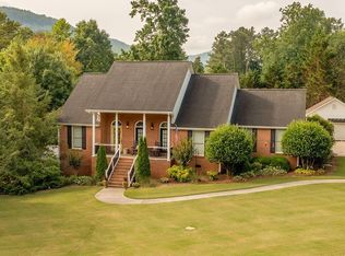 187 Gateway Dr, Rocky Face, GA 30740