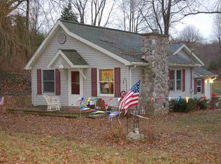 5530 Cross Rd, Concord, MI 49237