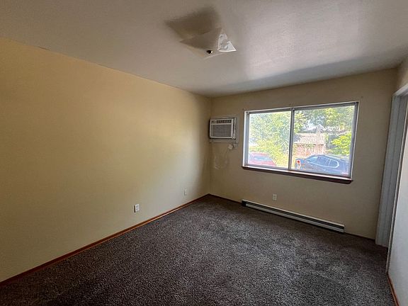 5th image of 410 W Mather St #8