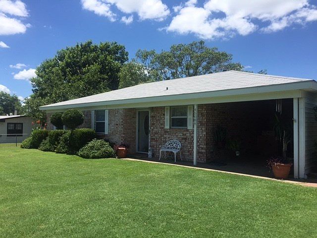 1st image of 4508 Village Ct