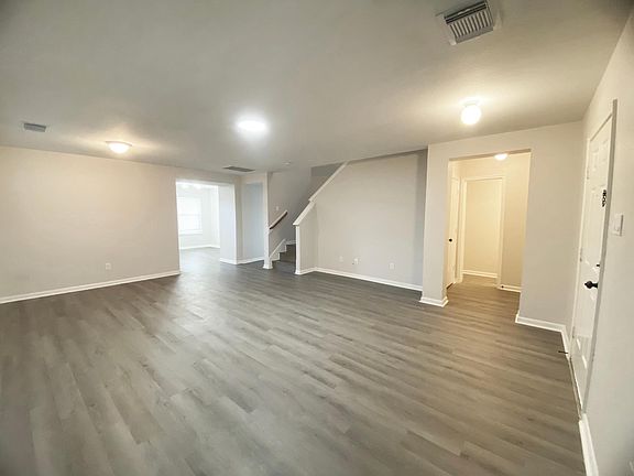 4th image of 8503 Ashford Green Ln