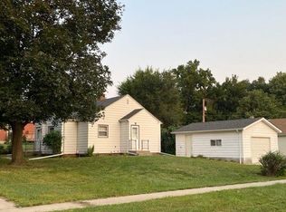 804 12th St, Springfield, SD 57062