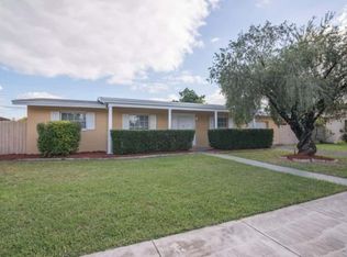 15755 SW 105th Ct, Miami, FL 33157