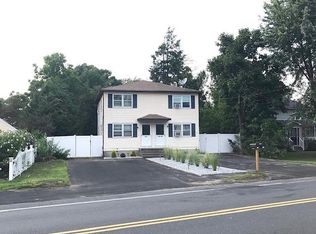 538 Springfield St, Feeding Hills, MA 01030