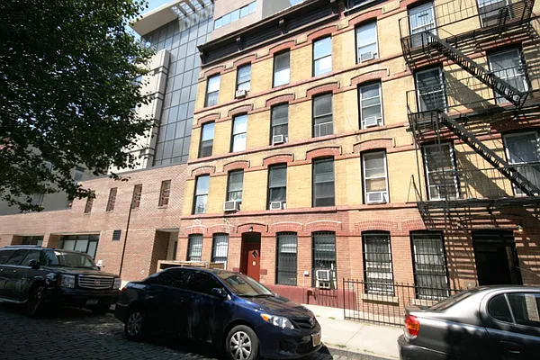 Rented by Corcoran | media 17