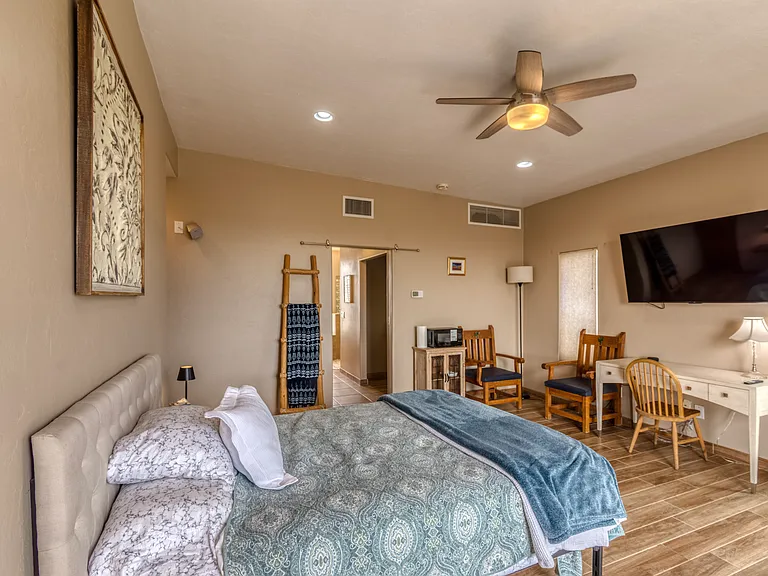 2781 W Desert Shadows Pl — Photo 16