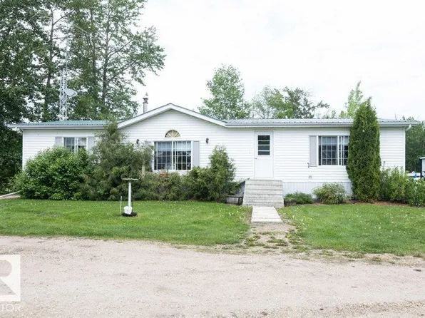 4903A 47th Ave, Legal, AB T0G 1L0
