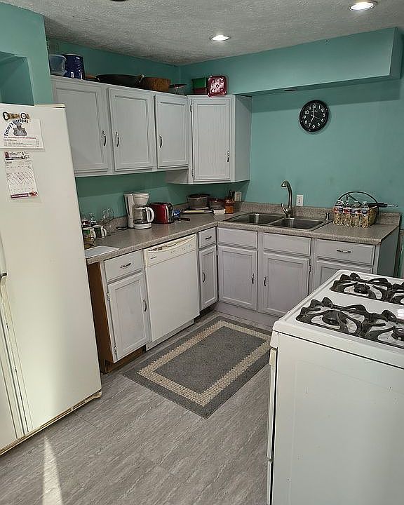 1st image of 7248 Aqua Isle