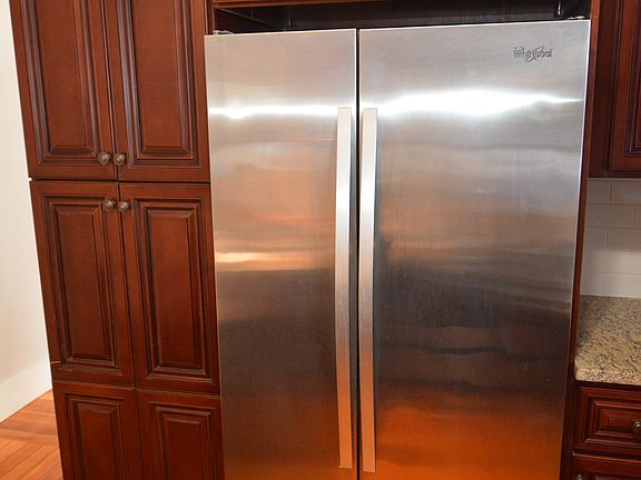 4th image of 58 Bromfield Rd #1