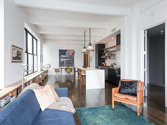 Sold by Sotheby's International Realty | media 25