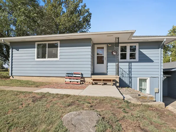 408 West St, Lynnville, IA 50153