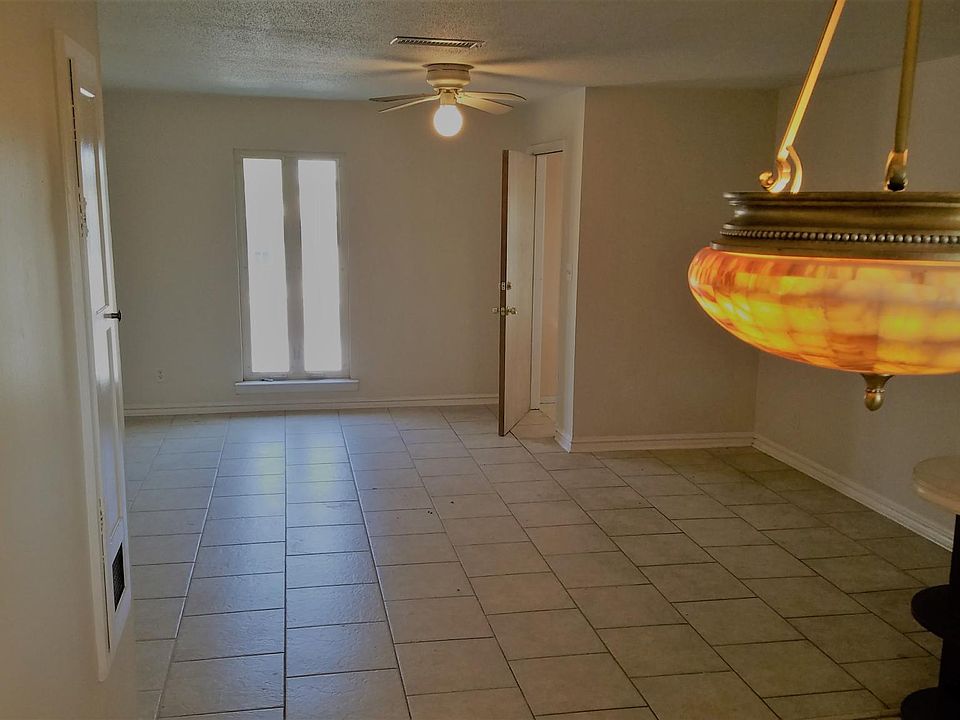 1st image of 5708 N Palafox St Ste G