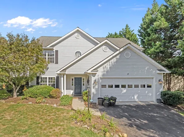 927 Canvas Back Dr, Charlottesville, VA 22903