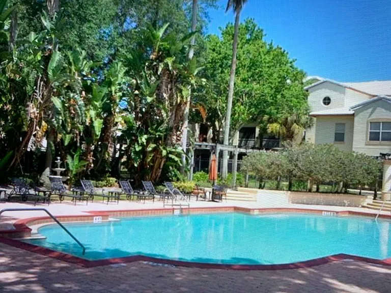 832 Camargo Way #211 — Photo 2
