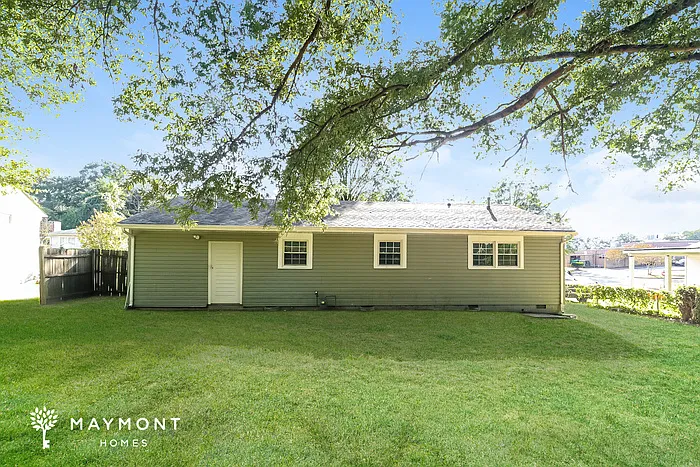 1026 Woodhill Dr — Photo 11