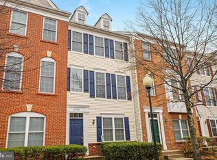 25366 Radke Ter, Chantilly, VA 20152