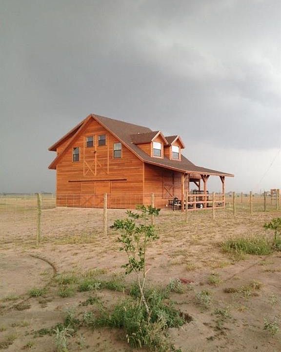 1st image of 8826 Oak Meadow Dr