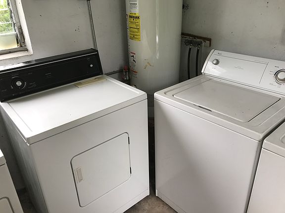 4th image of 2343 Roosevelt St