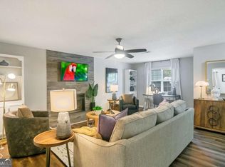 4523 Coopers Creek Cir SE, Smyrna, GA 30082