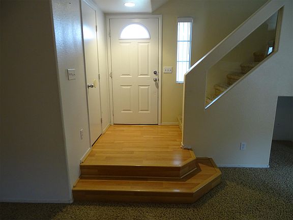 3rd image of 955 Orchid Vine Ct