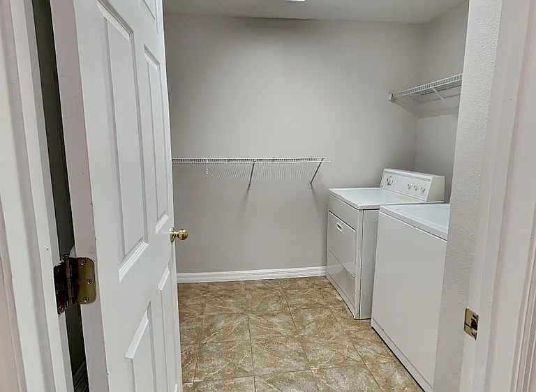 1388 N Platte Ct — Photo 21