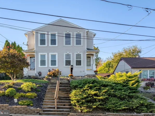 1229 Saint Joseph St, Lancaster, PA 17603