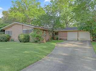 5259 Creekbend Dr, Houston, TX 77096